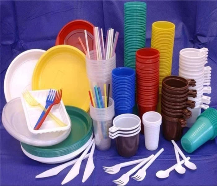 چگونگی تولید ظروف پلاستیکی